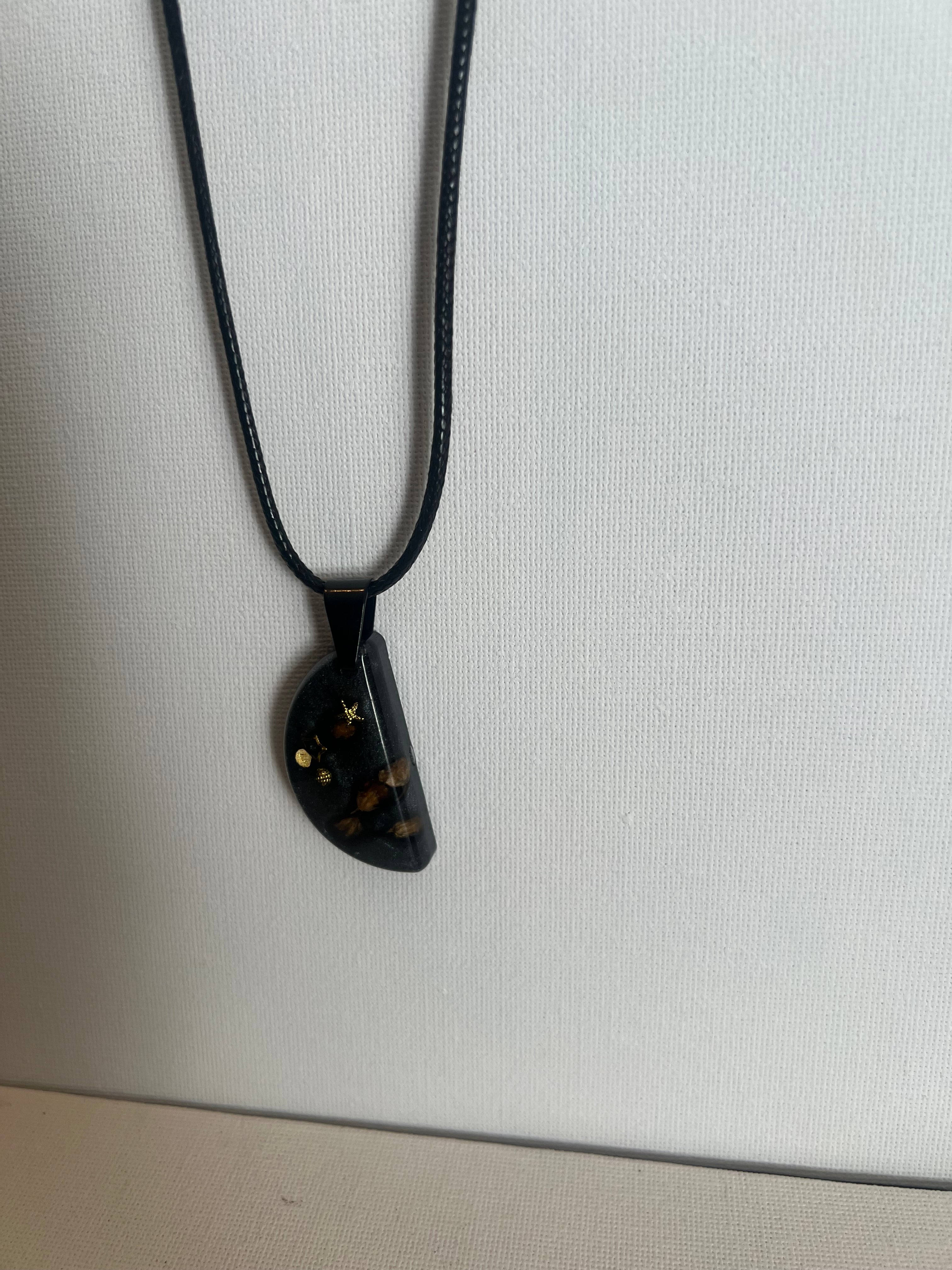 Resin necklace